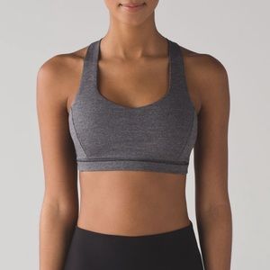 lululemon free to be serene bra-heathered black